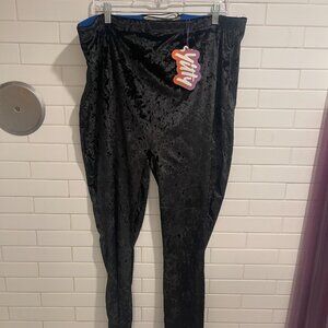 Yitty Leggings -- Black Velvet 4X